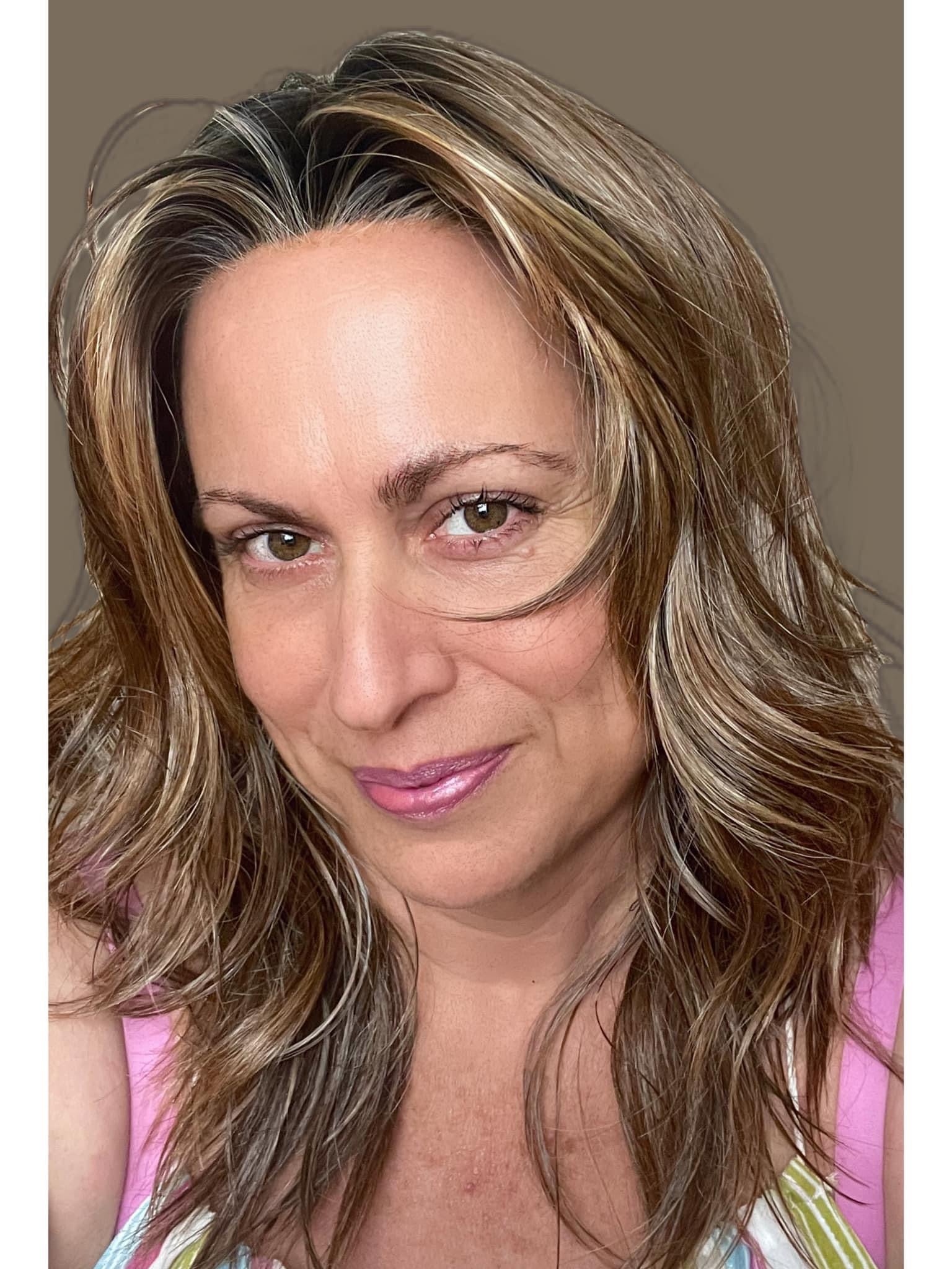 Tamara Mocha Swirl HS Luxury Wig CA1 W5334