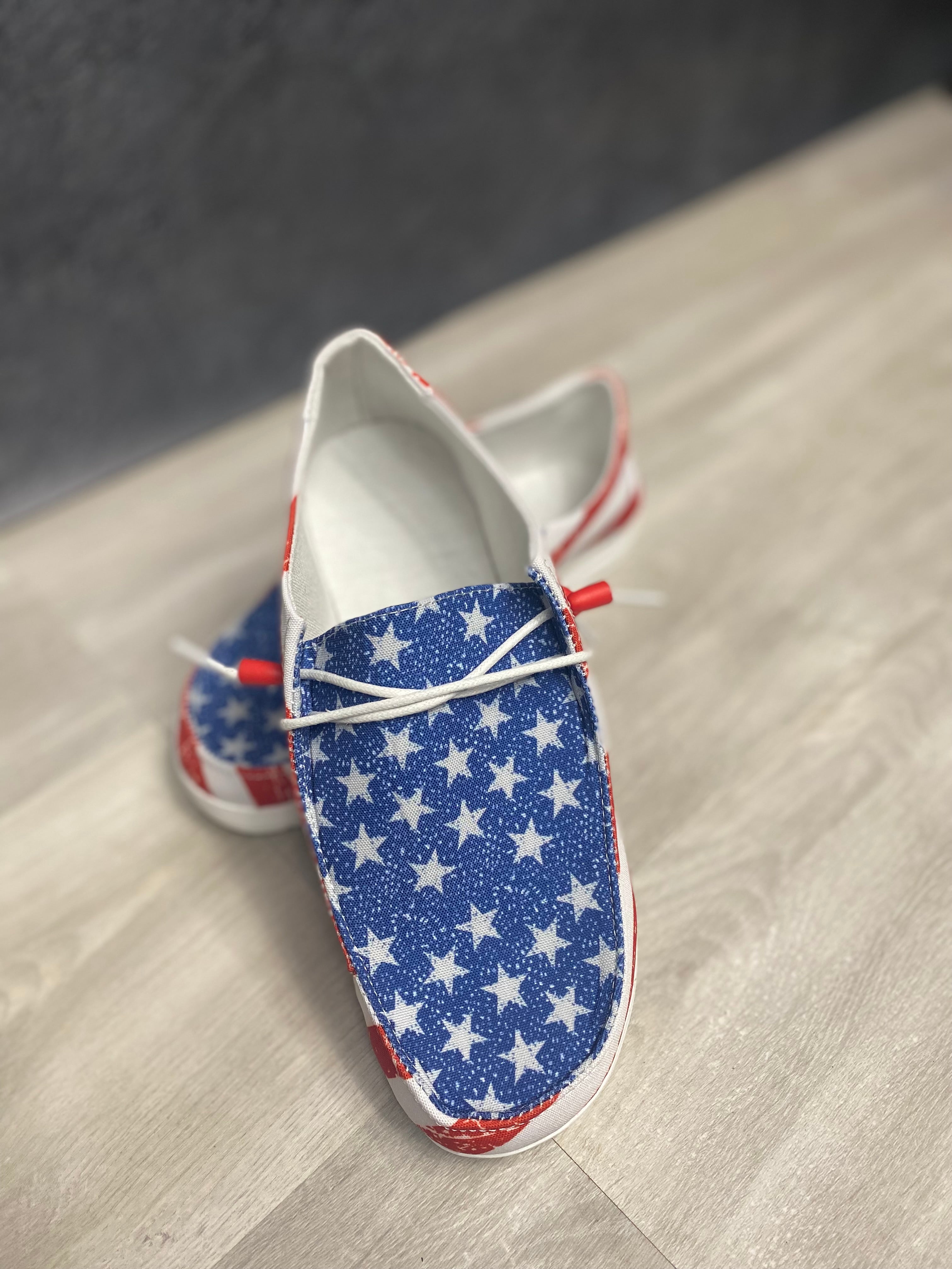 283 USA Flag Shoe