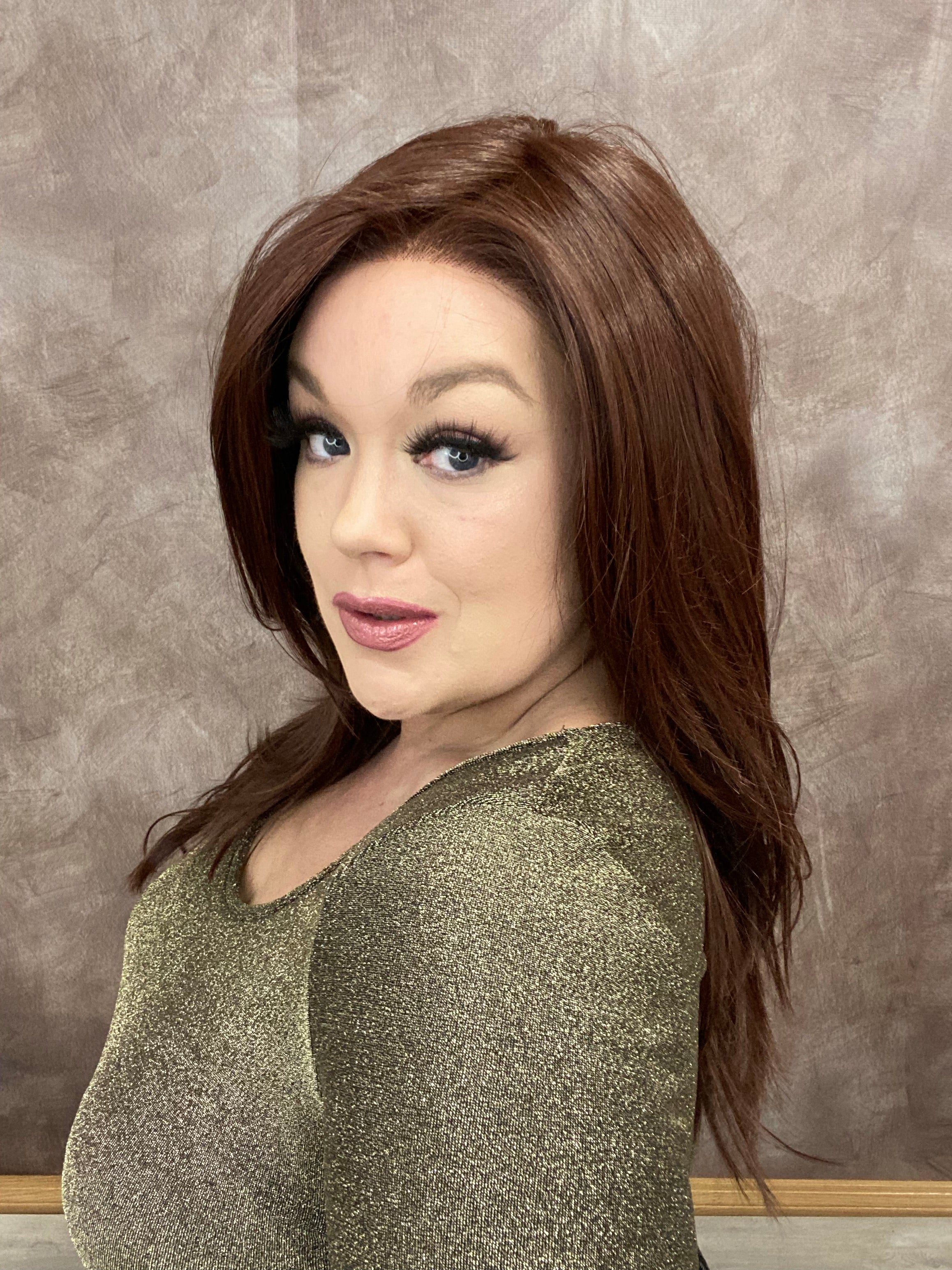 Bridgette 22 Mahogany HS Premium Luxury Wig FL1 W4720