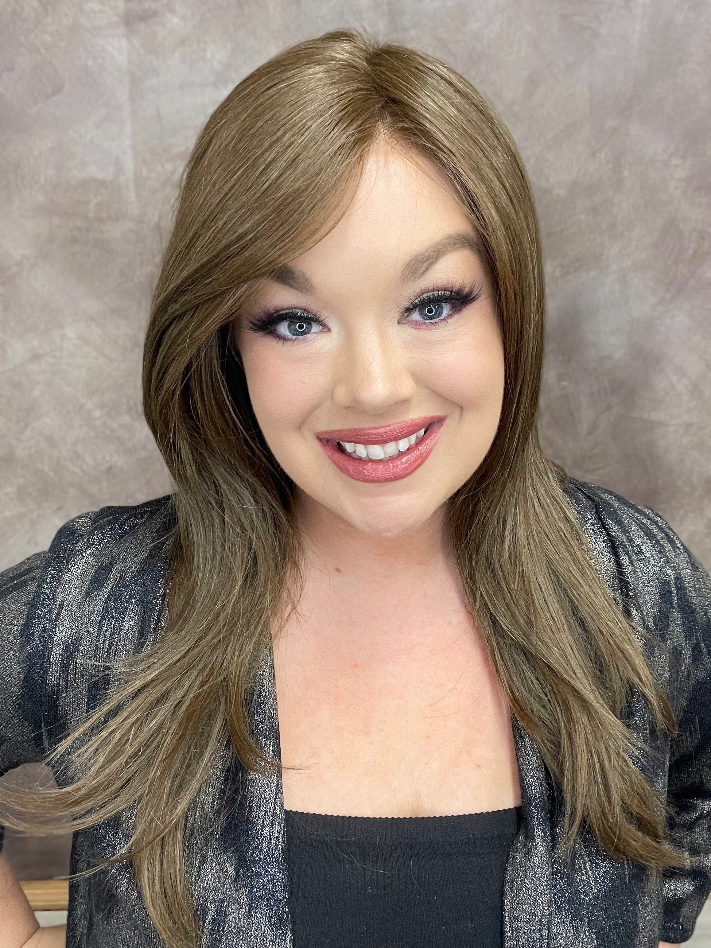 Bridgette 22 Hazelnut HS Premium Luxury Wig FL1 W4746